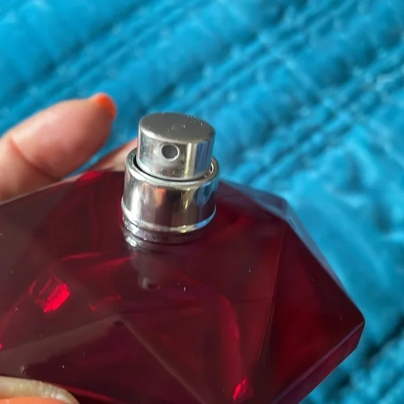 Bath and Body Works Luminous Perfume - Picture 3 of 5